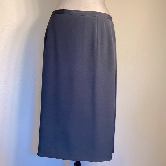 VINTAGE ARMANI | SKIRT | 12 - Picture 3 of 10